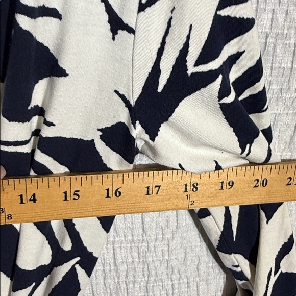 Boden‎ 'Navy Willow' Wrap Dress size 8 petite - Picture 5 of 10